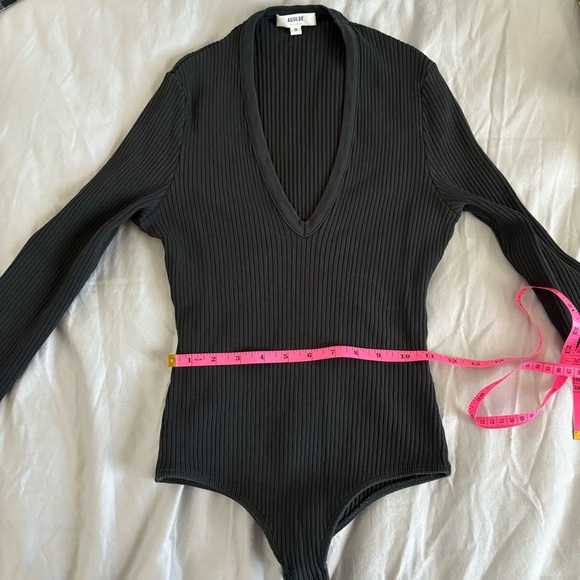AGOLDE Deep V-Neck Long-Sleeved Bodysuit size M - Picture 7 of 11
